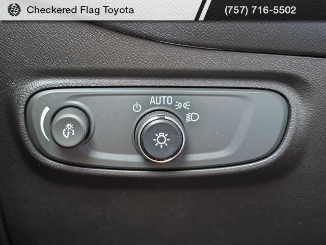 used 2023 Chevrolet Equinox car, priced at $21,359