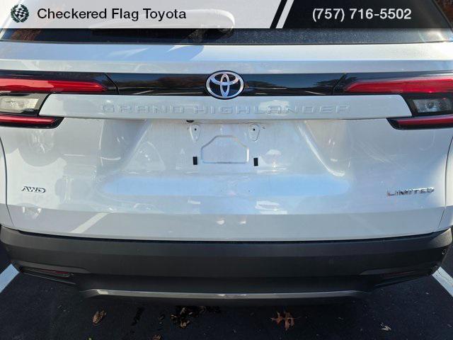 used 2024 Toyota Grand Highlander car, priced at $48,490