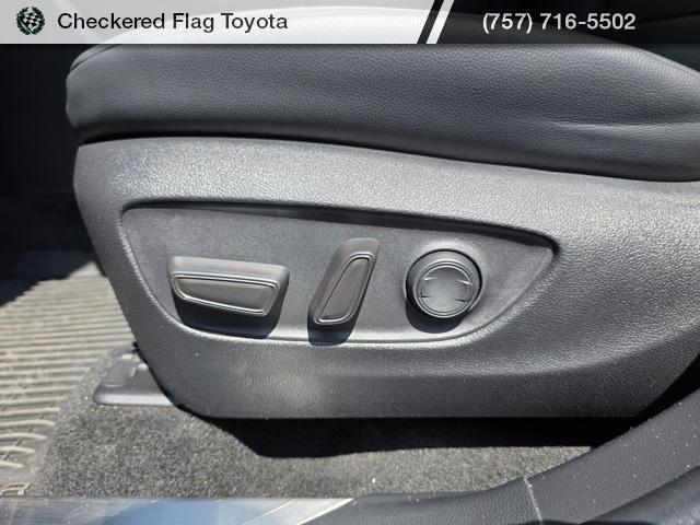 used 2023 Toyota Highlander car, priced at $37,704