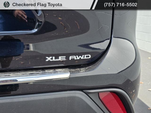 used 2023 Toyota Highlander car, priced at $37,704