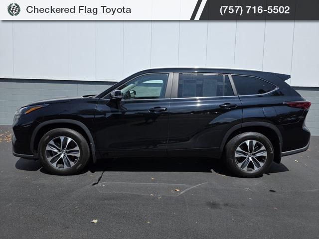 used 2023 Toyota Highlander car, priced at $37,704