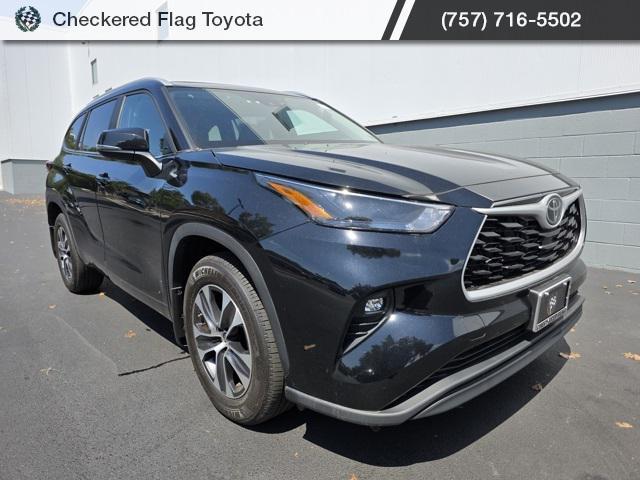 used 2023 Toyota Highlander car, priced at $37,704