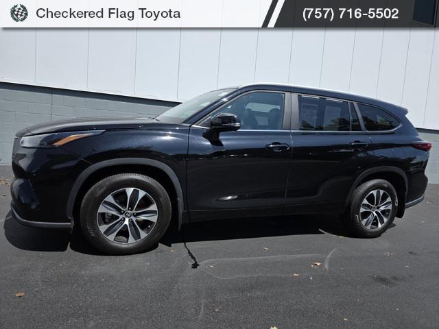 used 2023 Toyota Highlander car, priced at $37,704