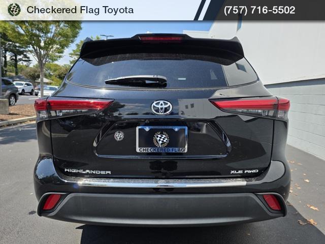 used 2023 Toyota Highlander car, priced at $37,704