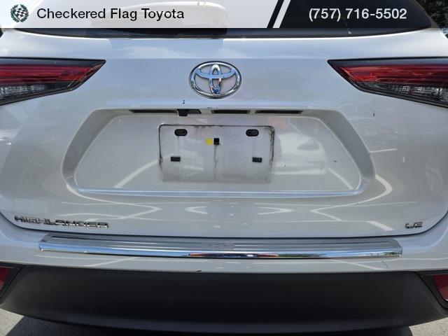 used 2023 Toyota Highlander car, priced at $32,667