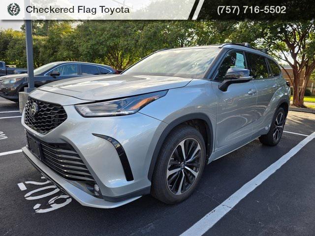 used 2021 Toyota Highlander car, priced at $36,290