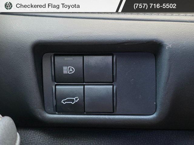 used 2021 Toyota Highlander car, priced at $34,871