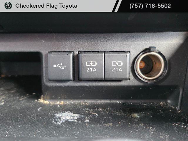 used 2021 Toyota Highlander car, priced at $34,871