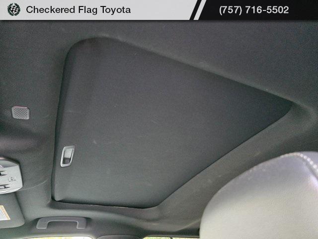 used 2021 Toyota Highlander car, priced at $34,871