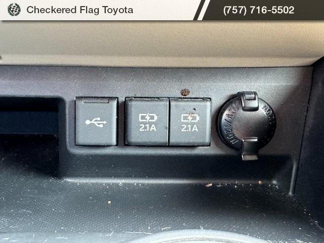 used 2021 Toyota Highlander car, priced at $35,290