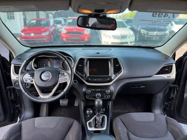 used 2017 Jeep Cherokee car, priced at $7,499