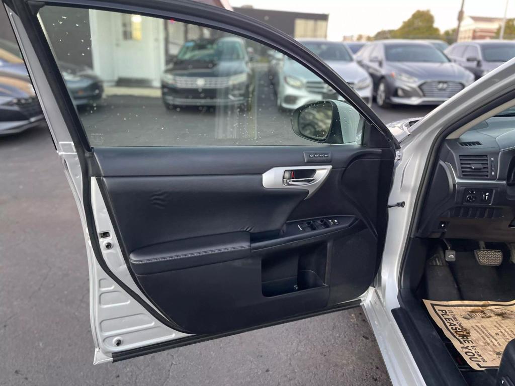 used 2013 Lexus CT 200h car, priced at $7,499