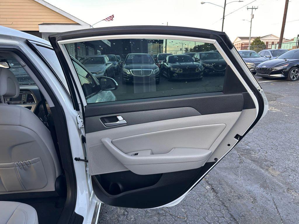 used 2016 Hyundai Sonata Hybrid car, priced at $8,499