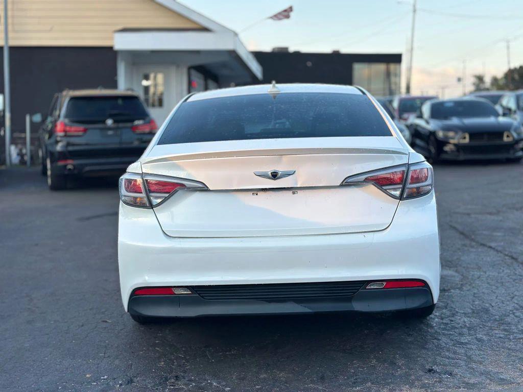used 2016 Hyundai Sonata Hybrid car, priced at $8,499