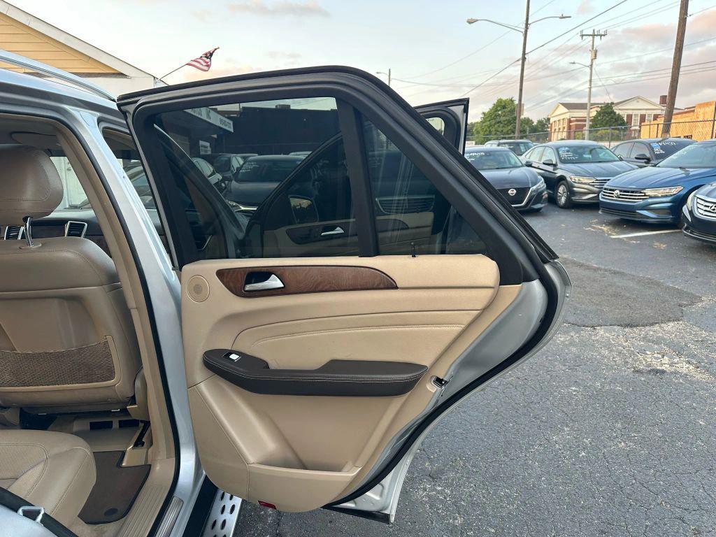 used 2014 Mercedes-Benz M-Class car, priced at $10,999