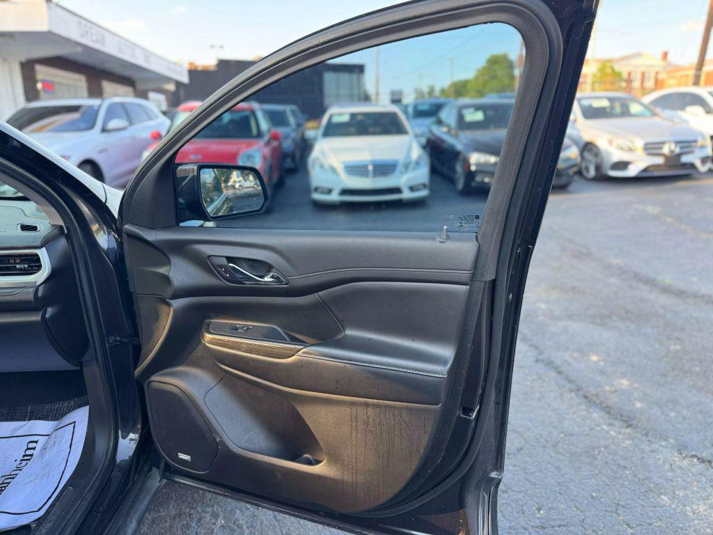 used 2019 GMC Acadia car, priced at $11,499