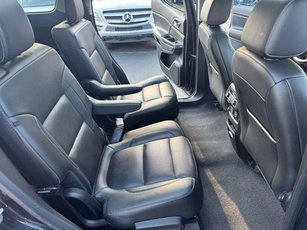 used 2019 GMC Acadia car, priced at $11,499