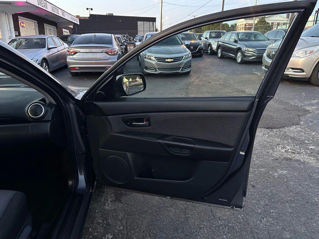 used 2009 Mazda Mazda3 car, priced at $3,499