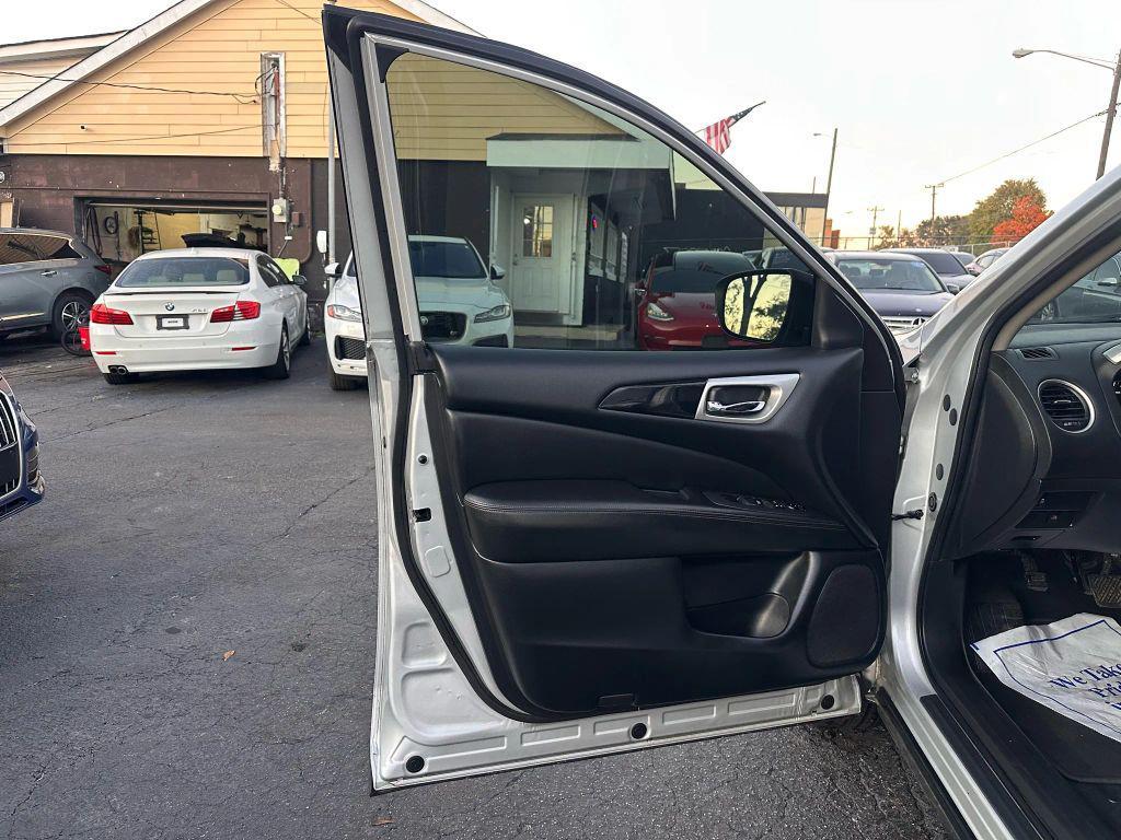 used 2018 Nissan Pathfinder car, priced at $7,999