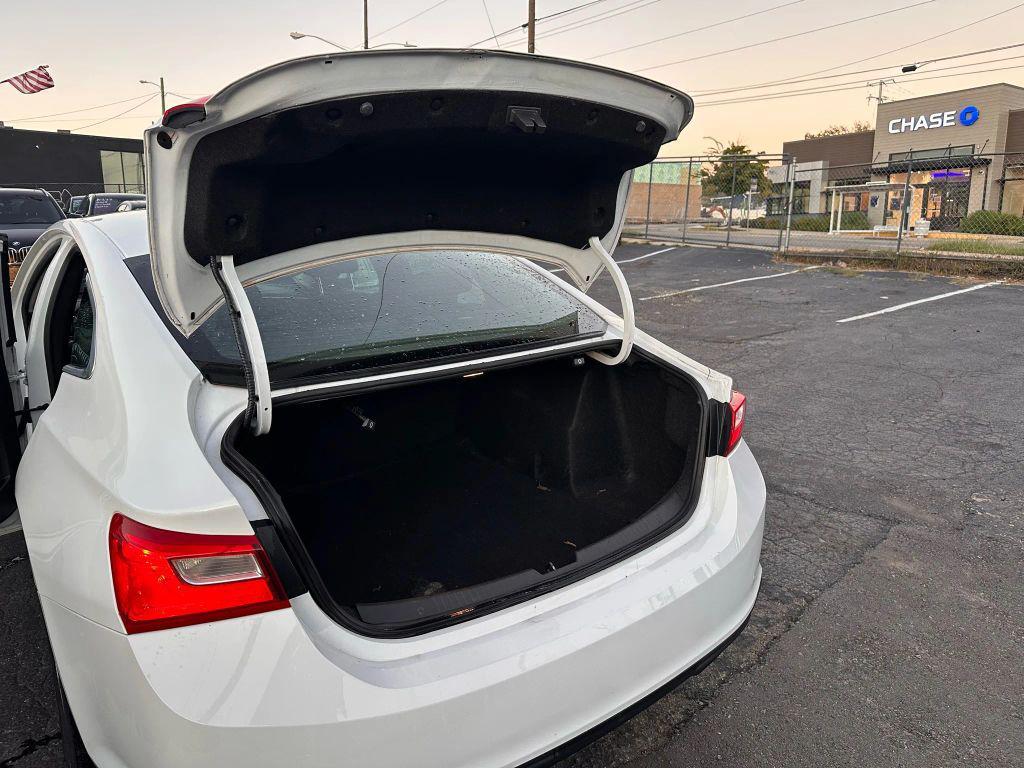 used 2018 Chevrolet Malibu car, priced at $9,499