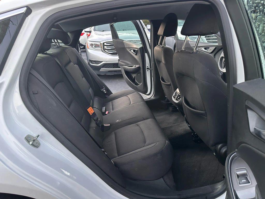 used 2018 Chevrolet Malibu car, priced at $9,499