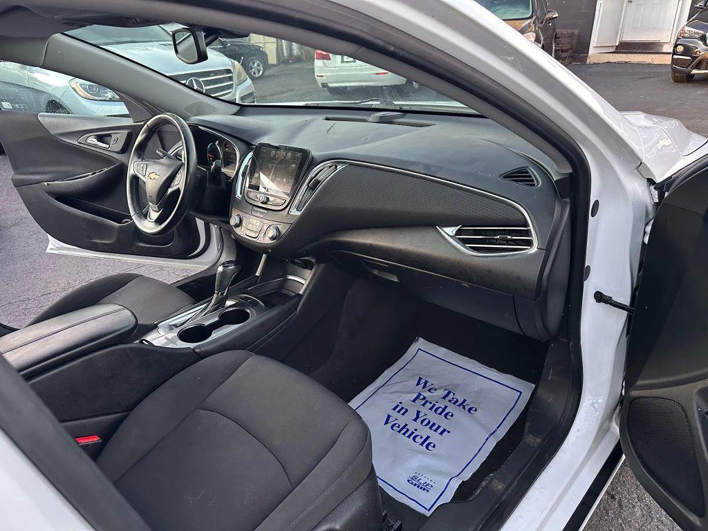 used 2018 Chevrolet Malibu car, priced at $9,499