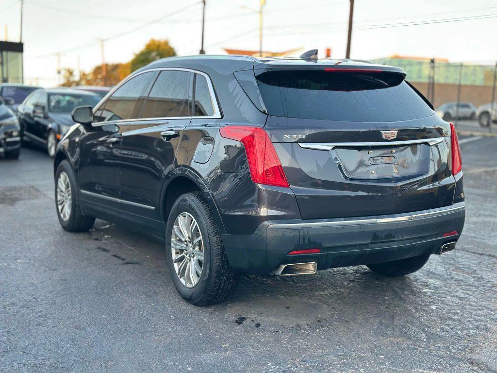 used 2017 Cadillac XT5 car, priced at $9,999