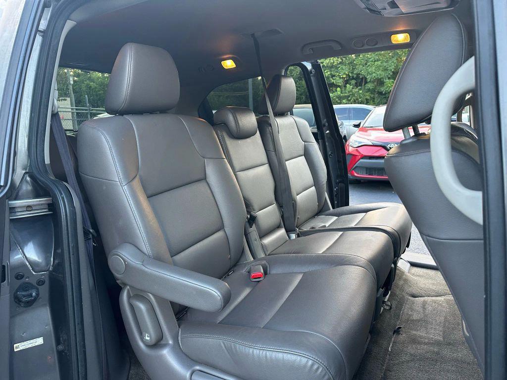 used 2013 Honda Odyssey car, priced at $7,999