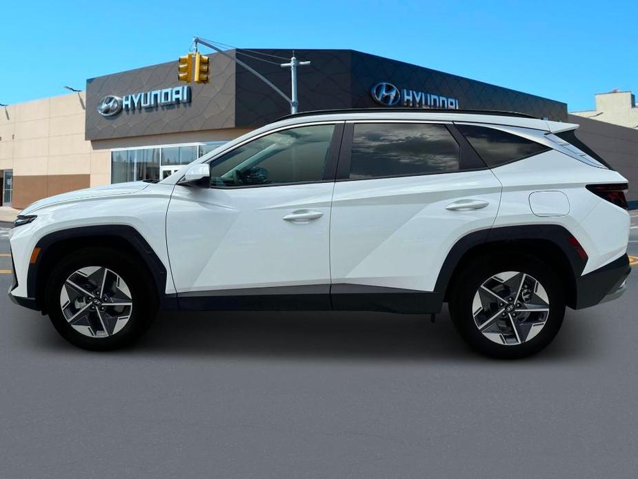 new 2025 Hyundai Tucson car, priced at $33,970