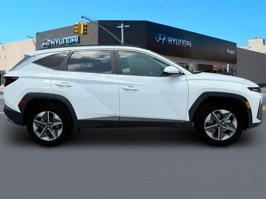 new 2025 Hyundai Tucson car, priced at $33,970