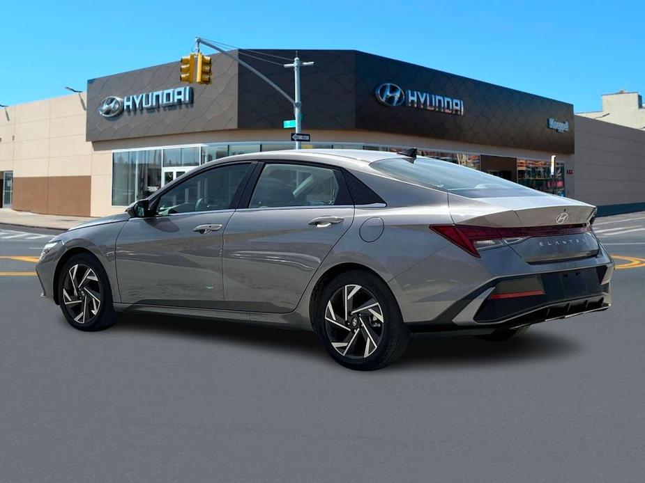 new 2024 Hyundai Elantra car, priced at $26,970