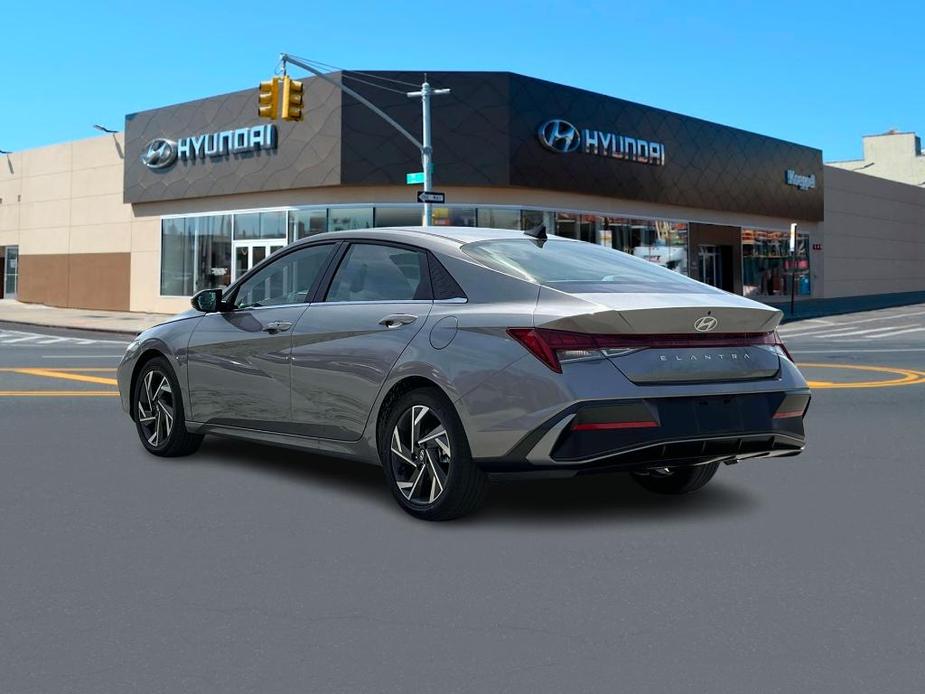 new 2024 Hyundai Elantra car, priced at $26,970