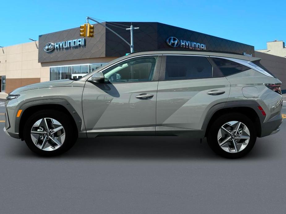 new 2025 Hyundai Tucson car, priced at $32,912