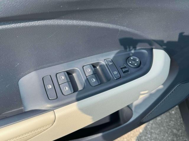 used 2024 Hyundai Venue car, priced at $21,888