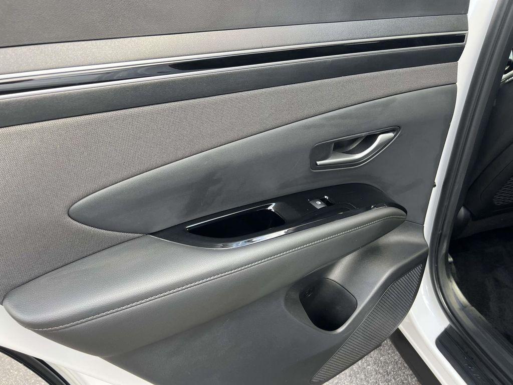 used 2023 Hyundai TUCSON Hybrid car, priced at $22,499