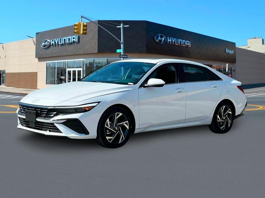 new 2024 Hyundai Elantra car, priced at $26,674