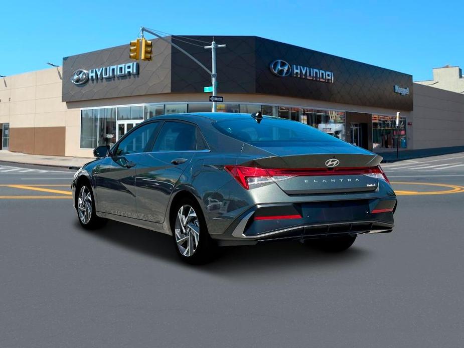 new 2025 Hyundai Elantra car, priced at $27,464