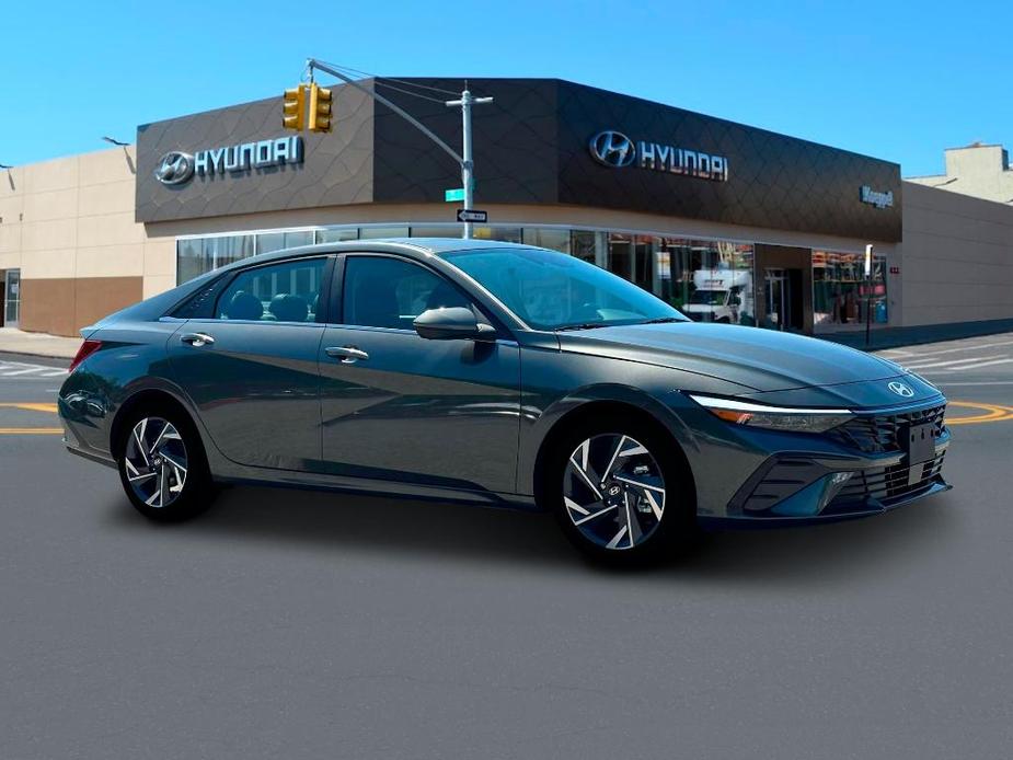 new 2025 Hyundai Elantra car, priced at $27,464