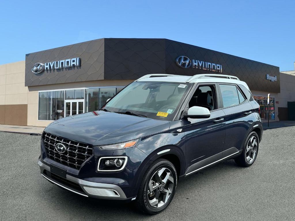 used 2022 Hyundai Venue car, priced at $18,999