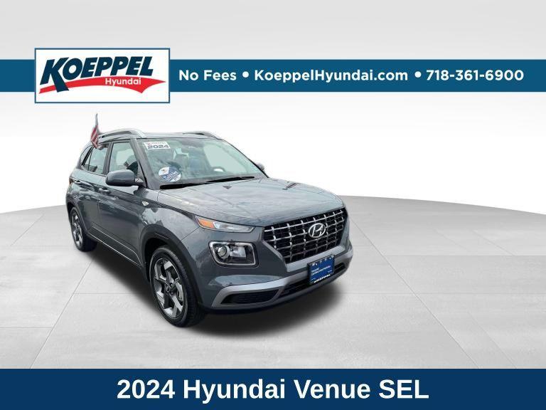 used 2024 Hyundai Venue car, priced at $19,998