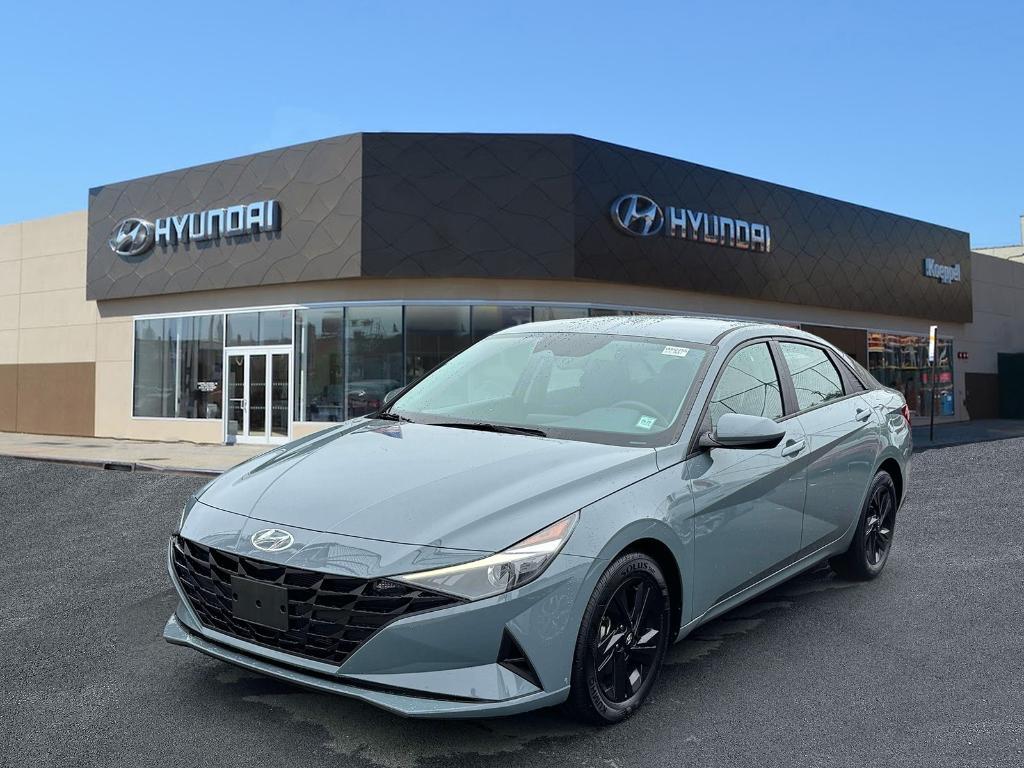 used 2021 Hyundai Elantra car, priced at $17,889
