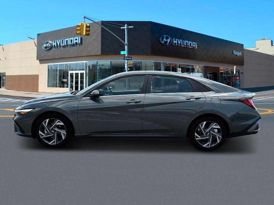 new 2024 Hyundai Elantra car, priced at $26,295