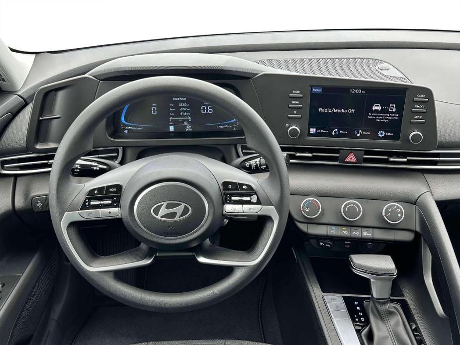 new 2024 Hyundai Elantra car, priced at $22,910