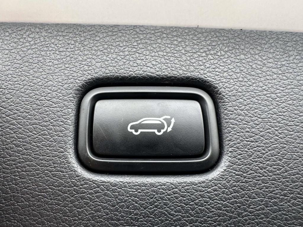 used 2023 Hyundai Palisade car, priced at $32,995