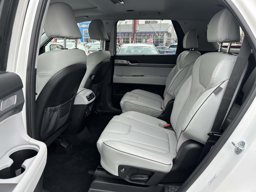 used 2023 Hyundai Palisade car, priced at $32,995