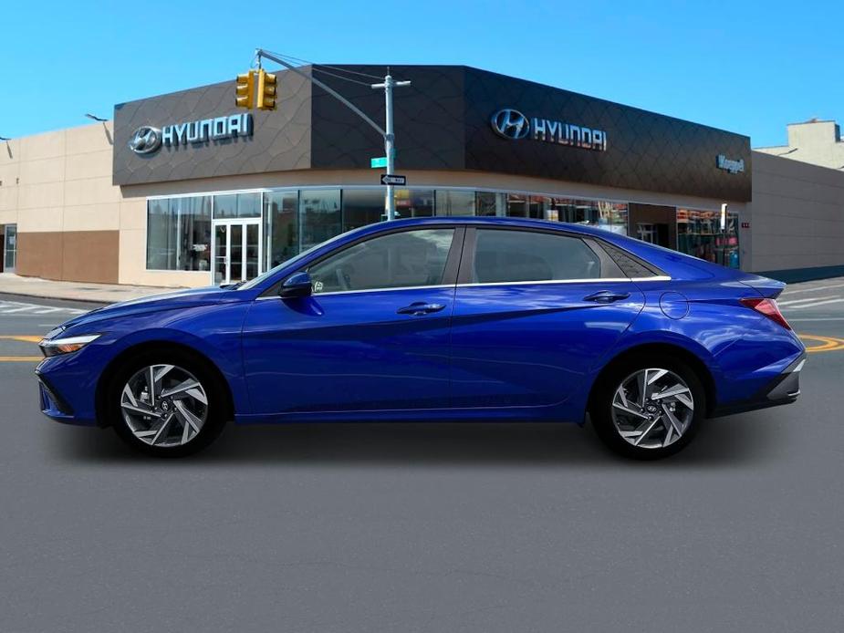 new 2025 Hyundai Elantra car, priced at $26,532