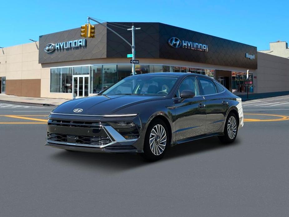 new 2025 Hyundai Sonata Hybrid car, priced at $38,299