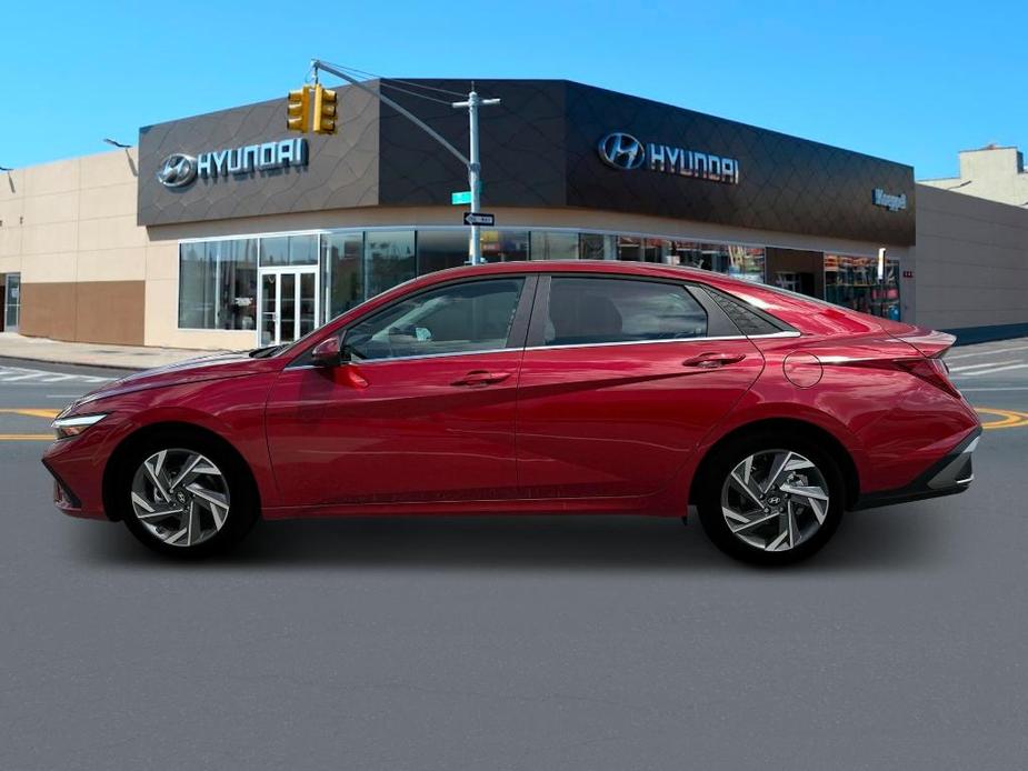 new 2025 Hyundai Elantra car, priced at $26,976