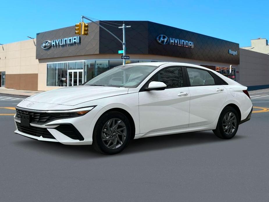 new 2024 Hyundai Elantra car, priced at $25,720