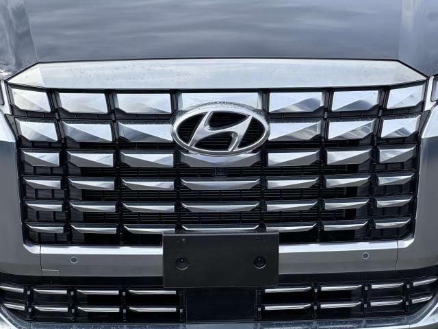 used 2024 Hyundai Palisade car, priced at $47,991